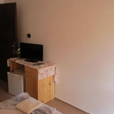 Chanevi Guest house